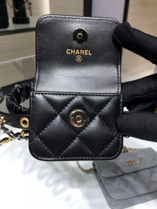 Firstbag Ru CASE CHANEL AIRPODS 0805
